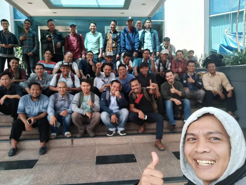 Akhir 2019 saya mulai mengajar teman-teman eks Jepang untuk ujian SSW Pengolahan Makanan. Awal 2020, kopdar pertama di Universitas Gunadarma Jakarta—lebih dari 200 peserta lulus.