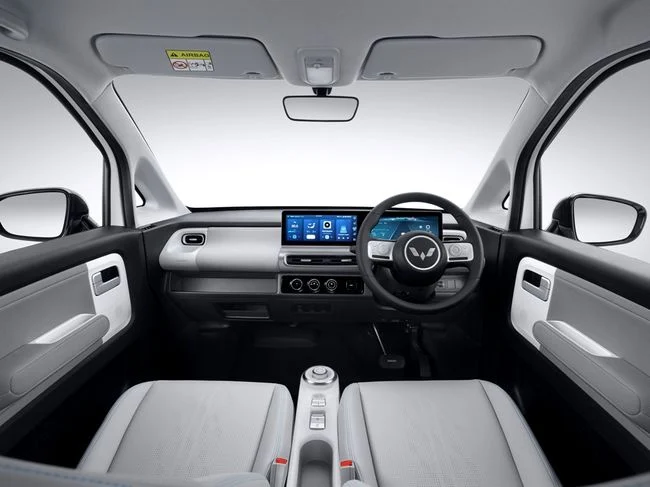 Kabin pengemudi Wuling Aira EV